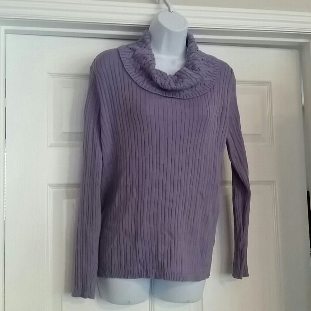 Croft & Barrow size X-large cowl neck sweater