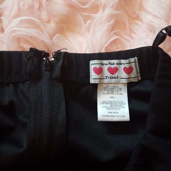 Elegant dress - Picture 6 of 8