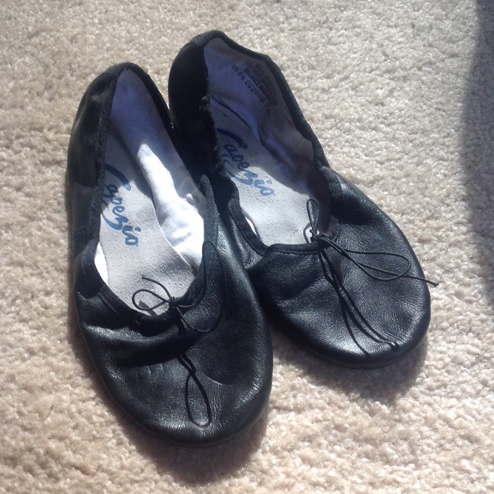 Capezio black ballet shoes