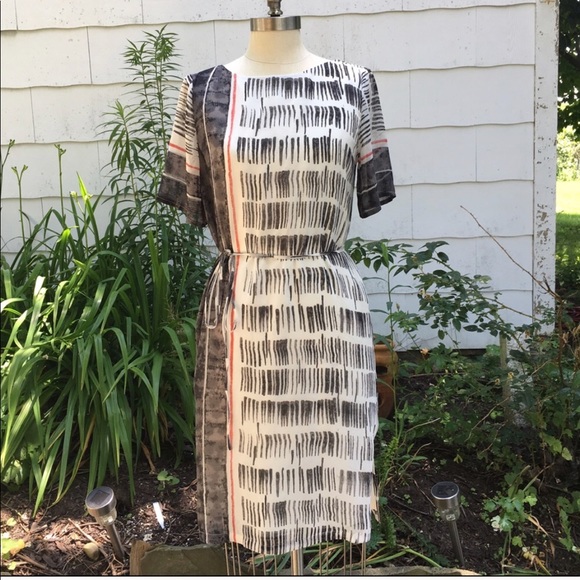 LOFT Dresses & Skirts - NWOT LOFT Flowy Brushstrokes Dress