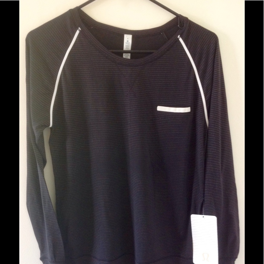 Lululemon weightless crew - size 4 NWT