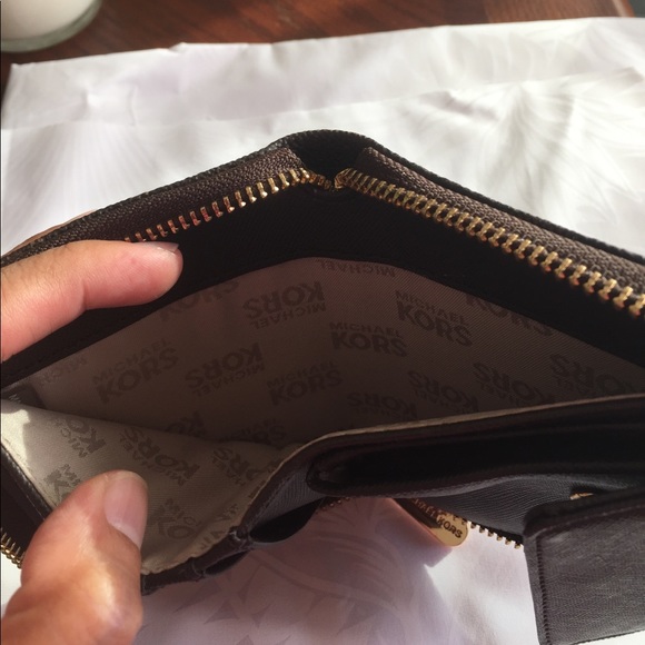 Wallet - Picture 4 of 4