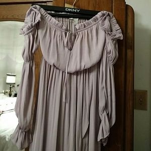 Gorgeous cold shoulder dress