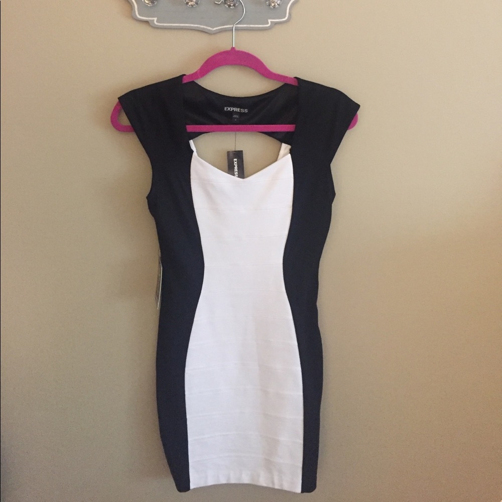 Express NWT bodycon dress open back size 4