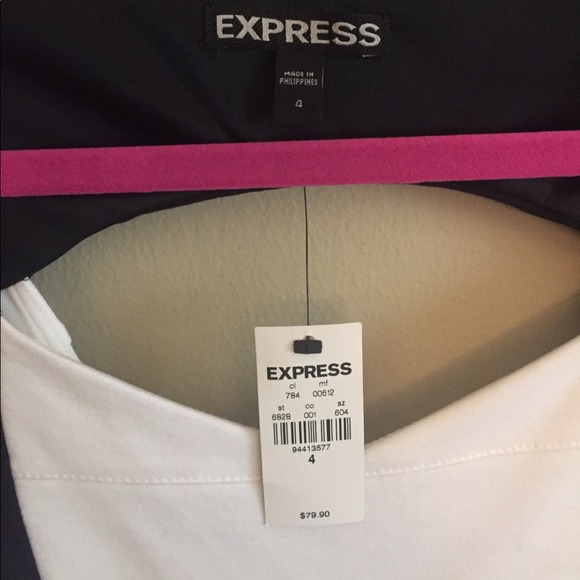 Express NWT bodycon dress open back size 4 - Picture 6 of 6