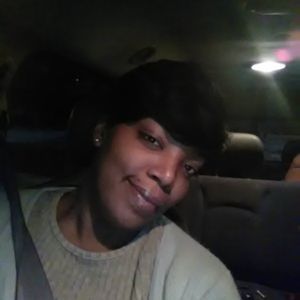 Meet your Posher, Racquel