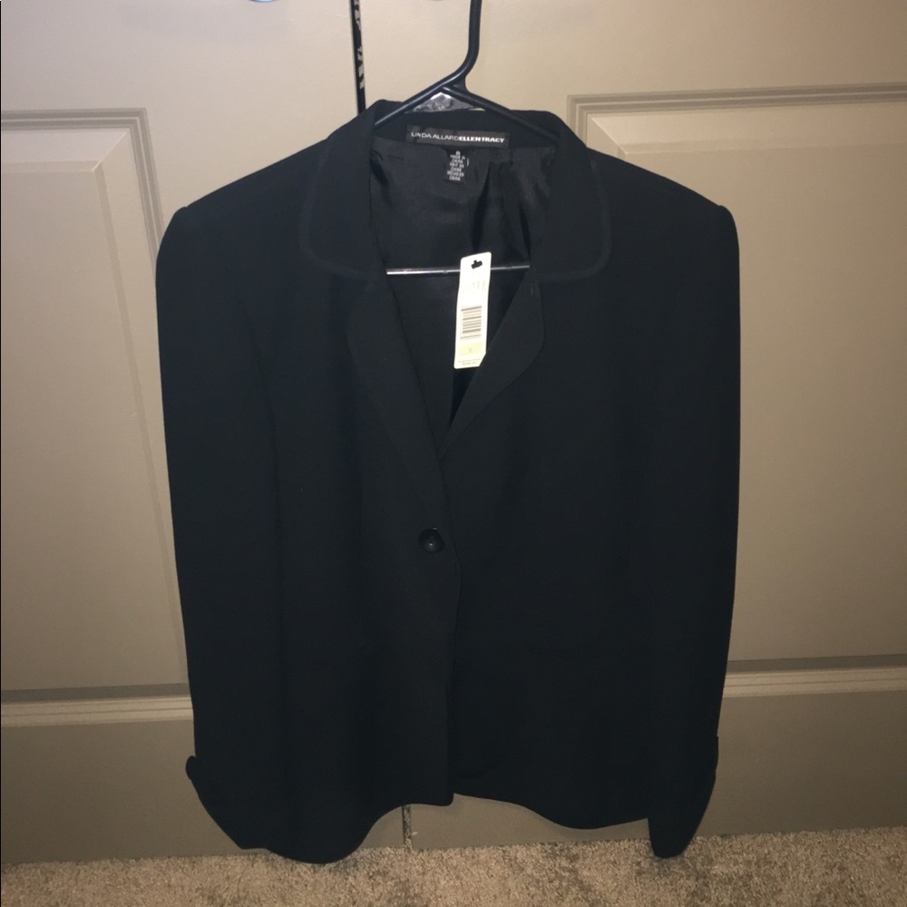 Linda Allard Ellen Tracy professional blazer