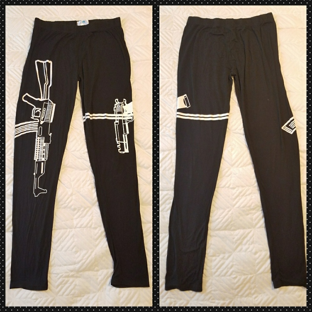 Lotus Leggings black guns out XXL NWOT