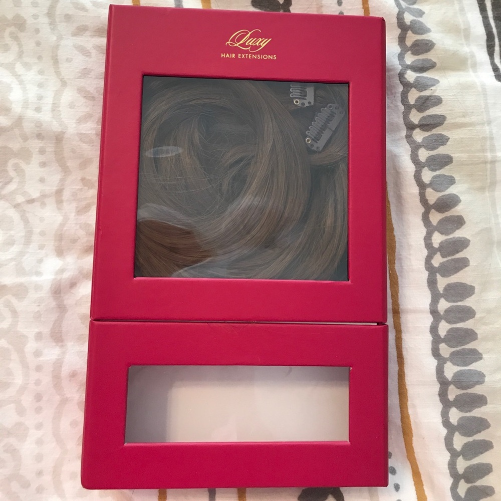 Luxy Clip in hair extensions