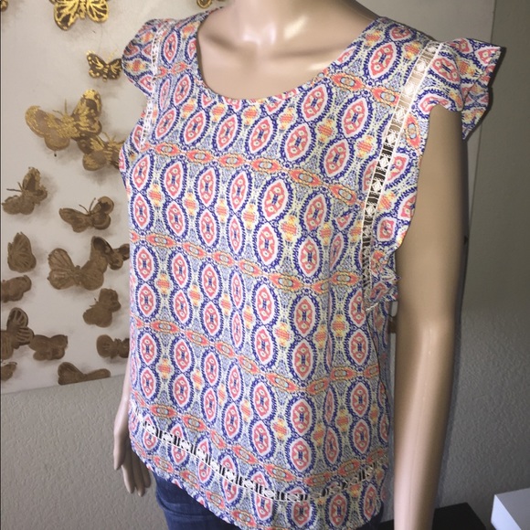 Blouse - Picture 3 of 8