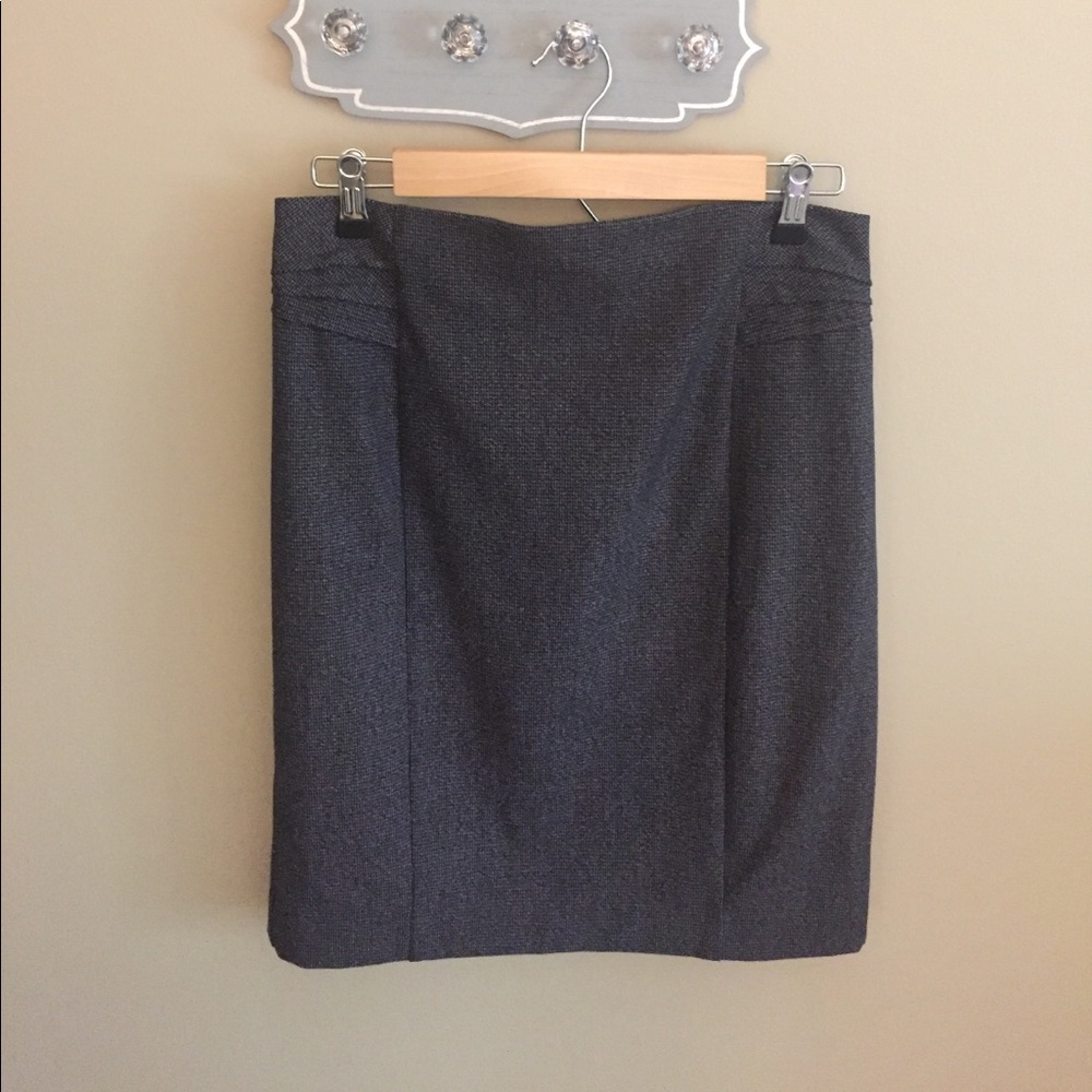 Express NWOT pencil skirt bodycon size 6