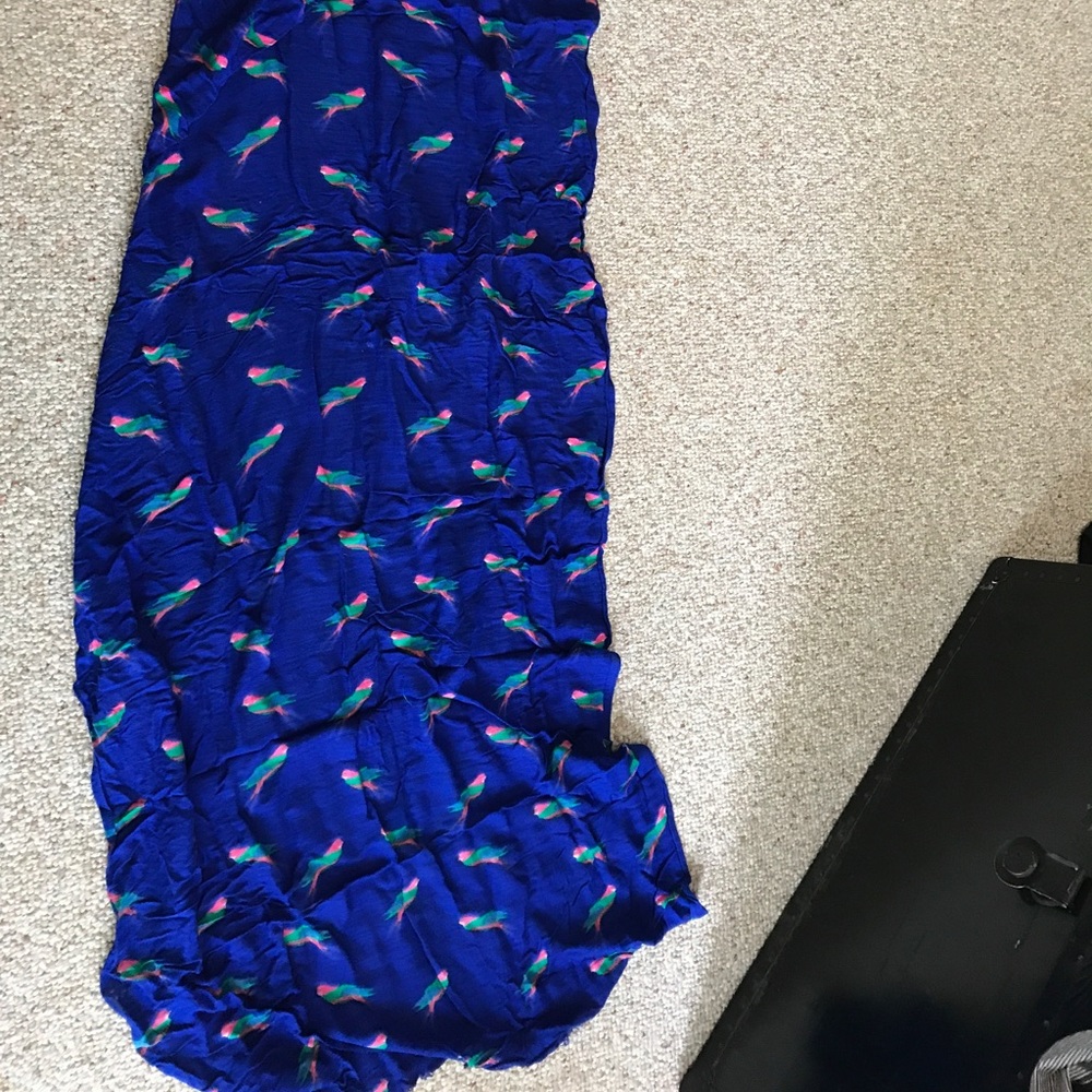 Women’s scarf