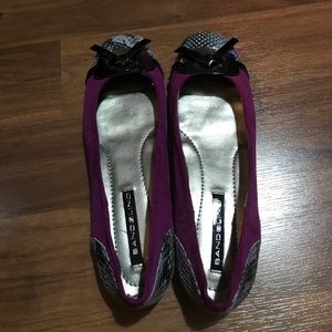 Bandolino purple suede and croc skin flats