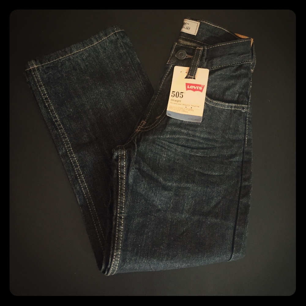 NWT Levi's 505 Straight fit jeans