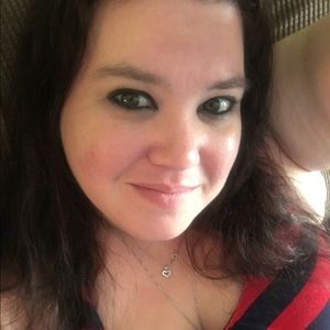 Meet your Posher, Cathy