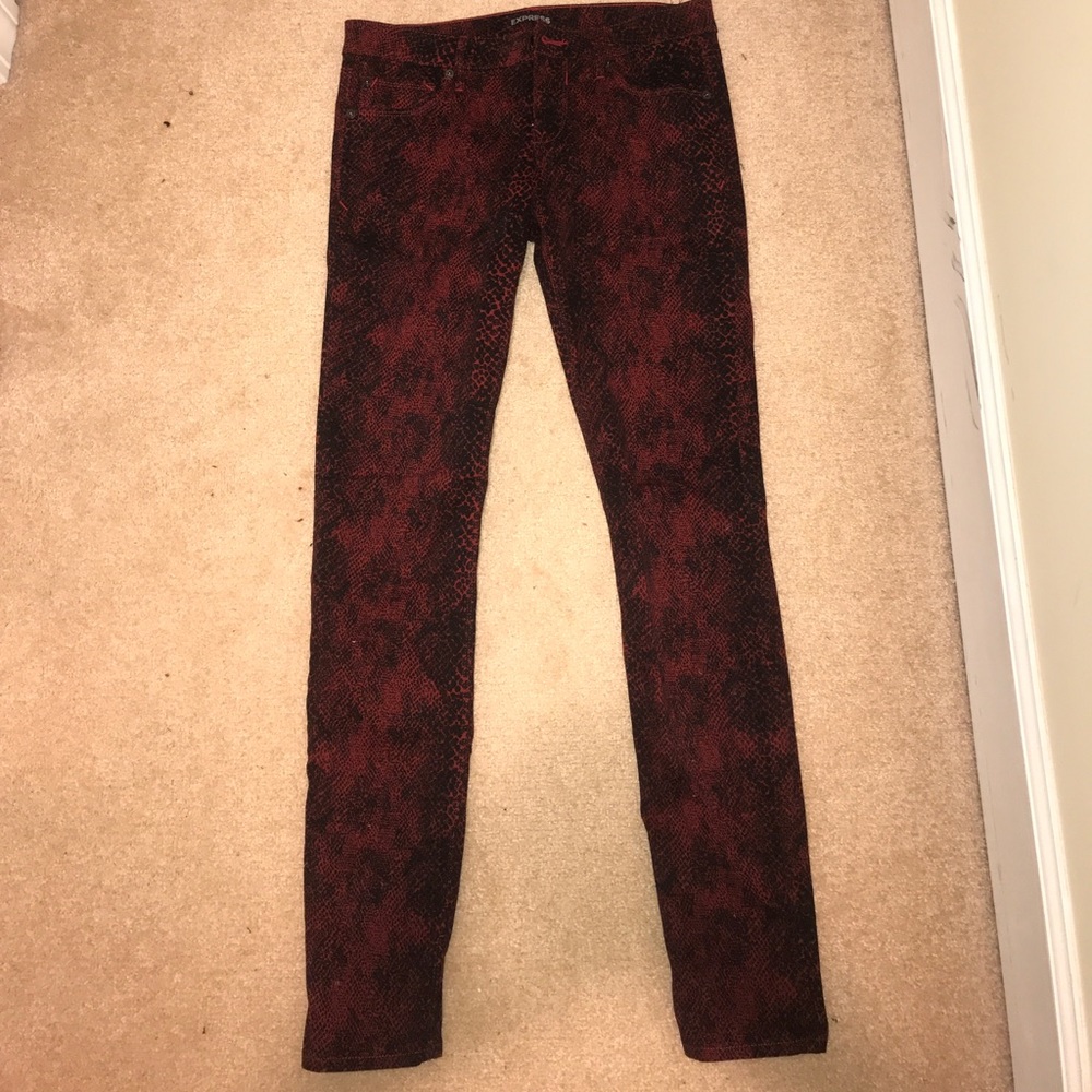 Express, red, patterned pants
