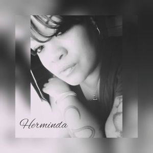 Meet your Posher, Herminda