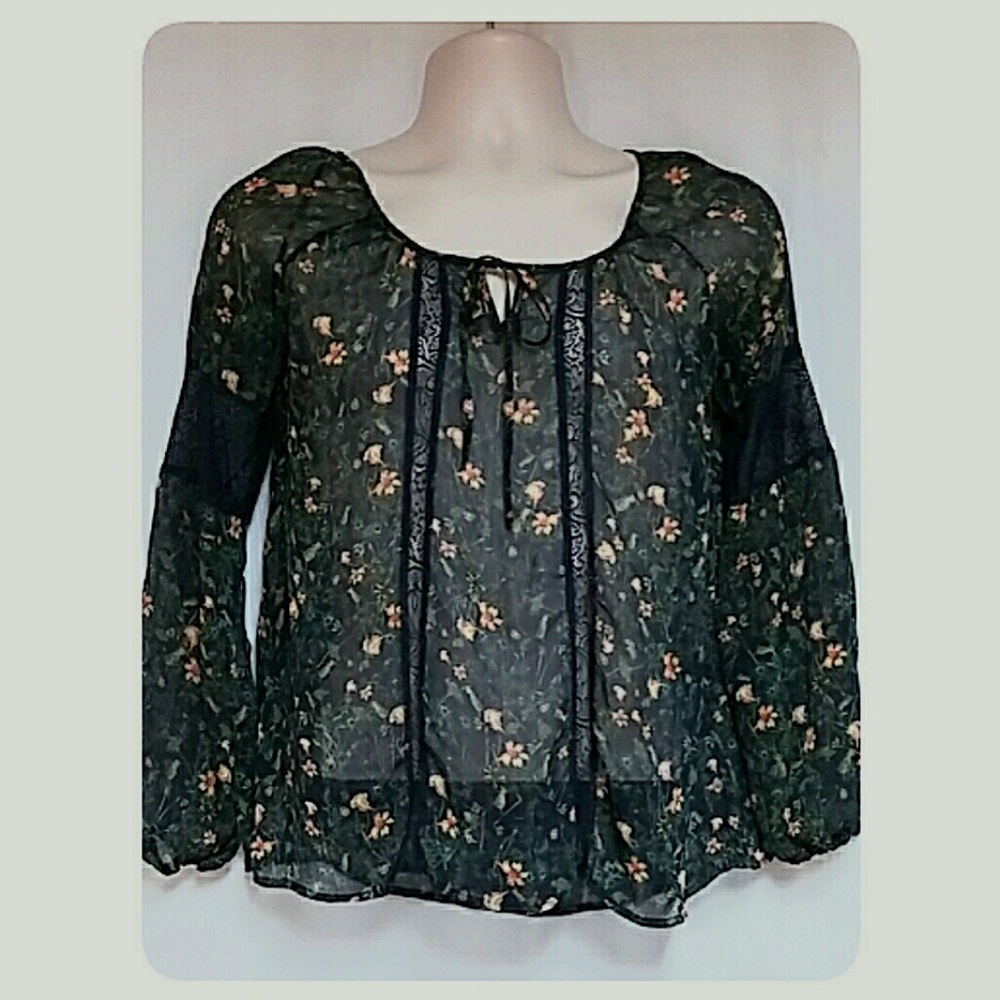 Princess Vera Wang Boho Sheer Top Black Floral