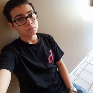 Meet your Posher, Daniel