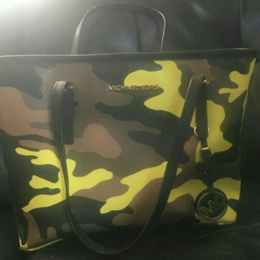 Mk Rare Camo Tote