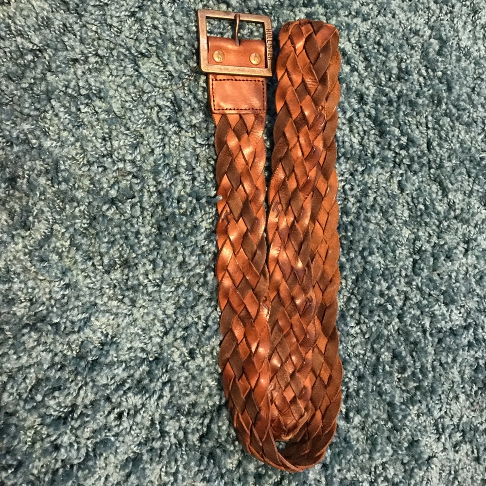 Hollister belt
