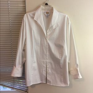 Plus size White Talbots Button down top 24W