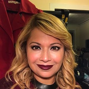 Meet your Posher, Jenny