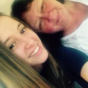 Meet your Posher, Joni