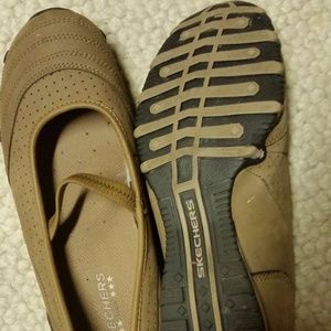 Sketchers Slip on Shoes