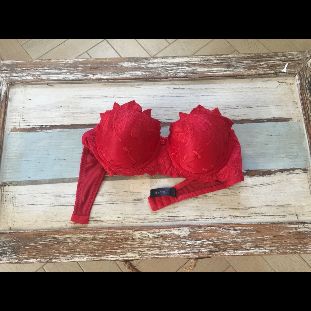 Hot bras❤️🎁💕🌺 - Picture 3 of 3