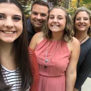 Meet your Posher, Crissy