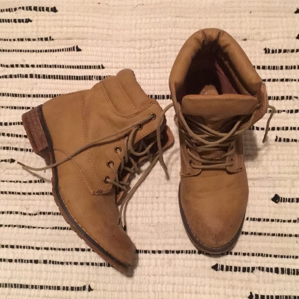 Mock TIMBERLANDS • Light Tan • NEW!!! 🔥🔥🔥