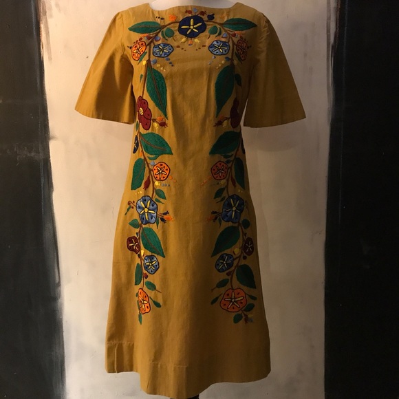Vintage Mexican embroidered dress - Picture 3 of 4