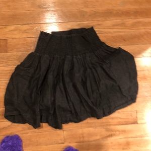 Short comfy skirt with pockets