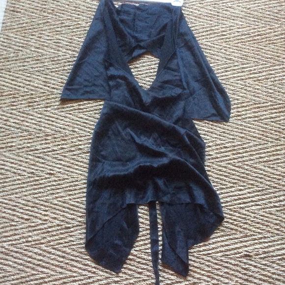 L'AGENCE Dresses & Skirts - L'AGENCE 450.00 NWT RON HERMAN BACKLESS WRAP DRESS