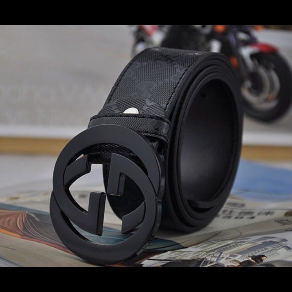 100% Authentic (ALL BLACK GUCCI BELT)