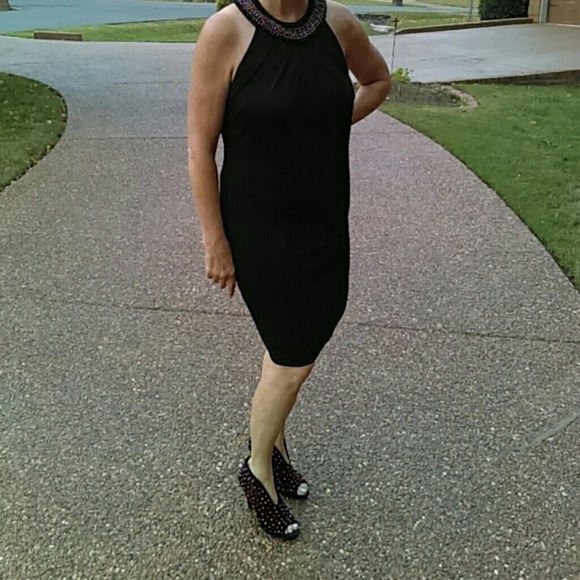 Tahari black party dress.. - Picture 2 of 4