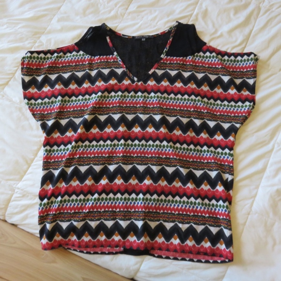 SOLD Pure Sugar Lace Tunic - Picture 1 of 3