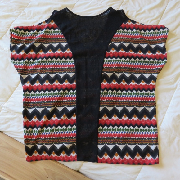 SOLD Pure Sugar Lace Tunic - Picture 2 of 3