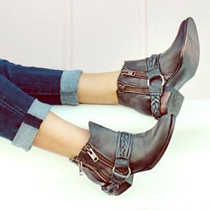  Freebird by Steven - The Clash 