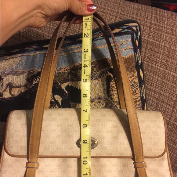Gucci - Picture 7 of 8