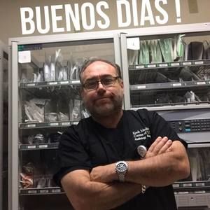 Meet your Posher, Aaron