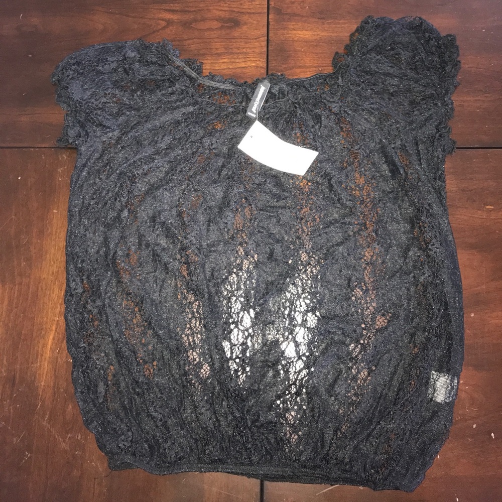 Lace stretchy fit black shirt