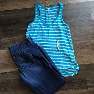 NWOT Splendid M V-Neck Blue Striped Racerback Tank