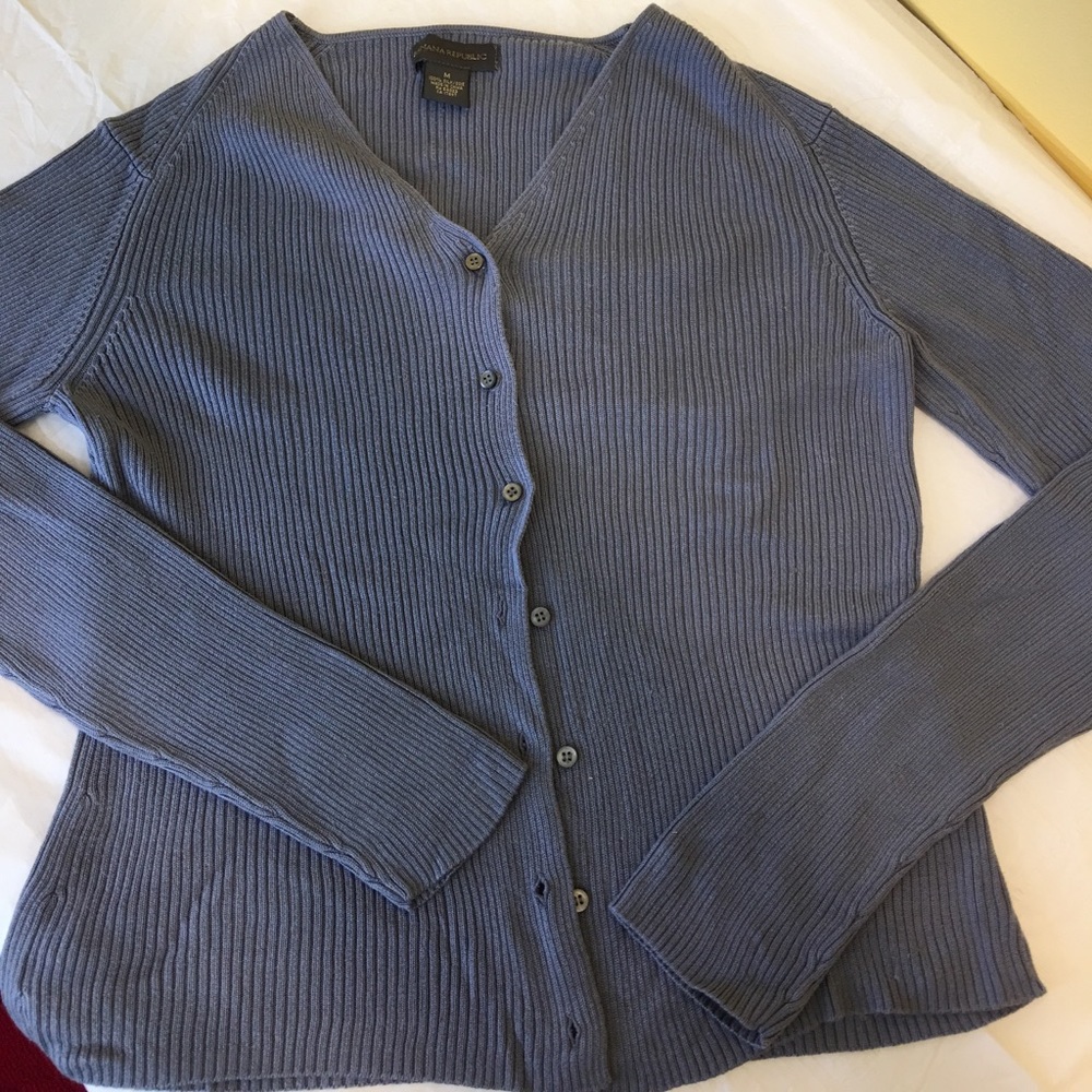 Banana republic 100% silk ribbed cardigan size M