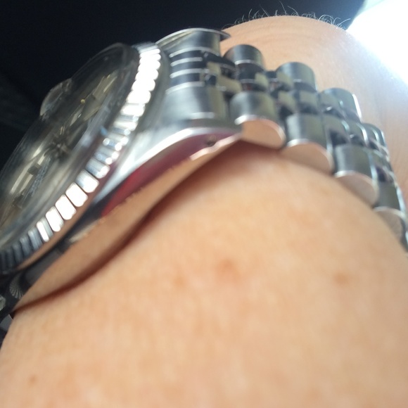 Authentic Rolex Date Just Stainless Steel 35 mm - Picture 3 of 7