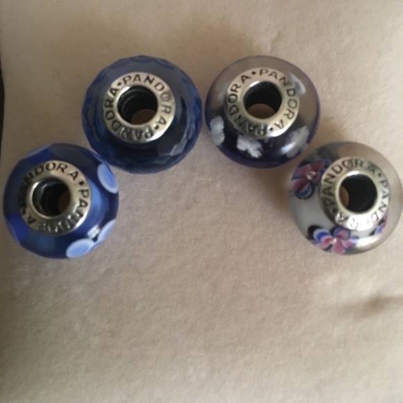 WILL TRADE !!Read below😊 AUTHENTIC PANDORA CHARMS - Picture 2 of 3