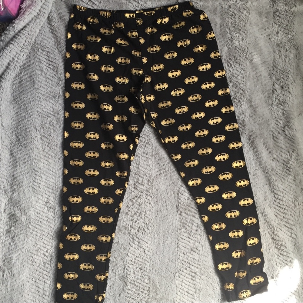 NWOT Batman Leggings - Picture 3 of 3