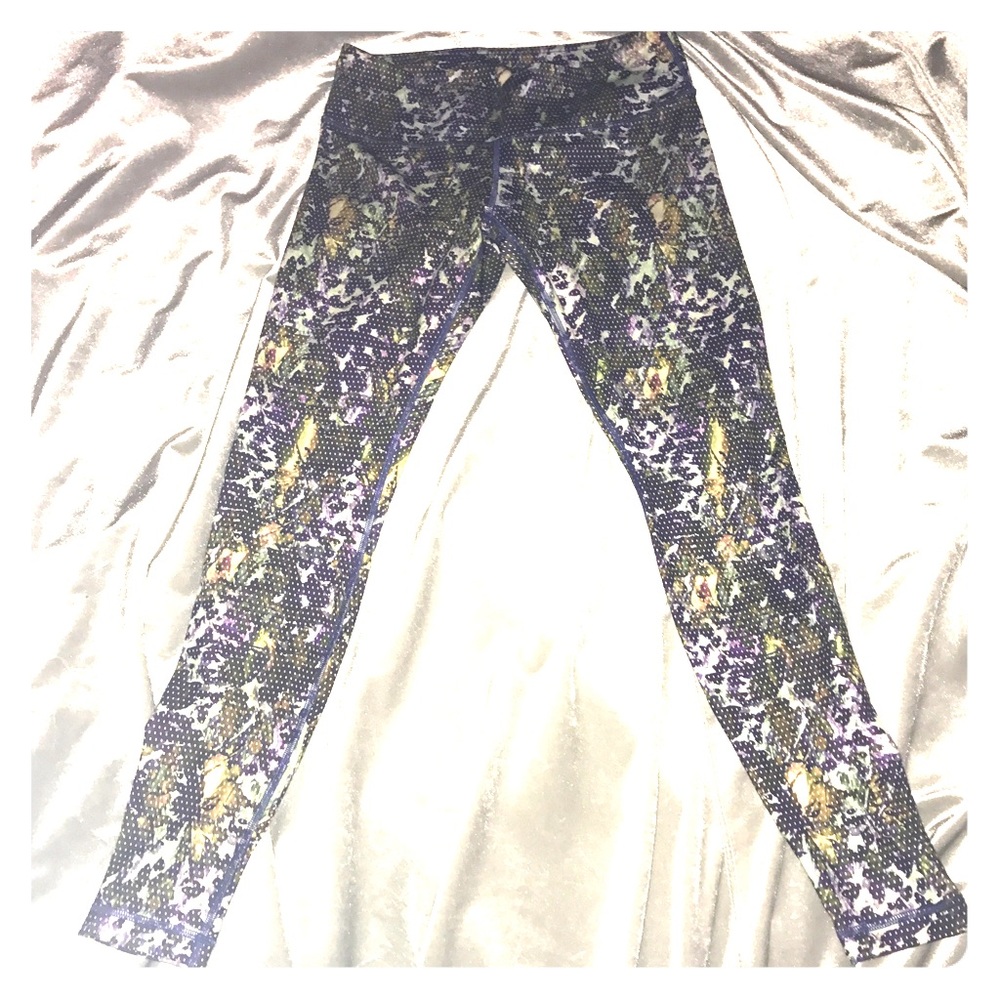 LuluLemon leggings