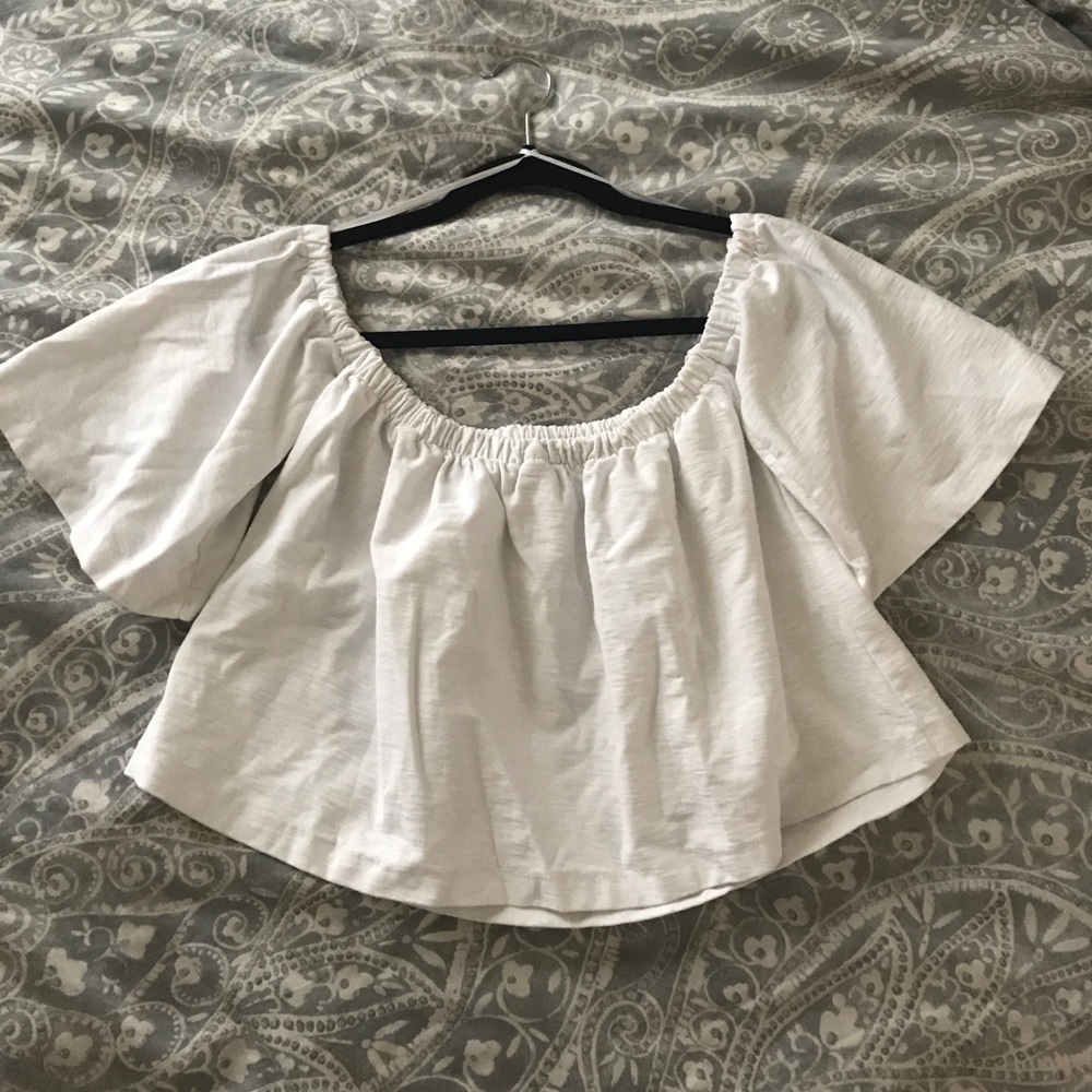 White off the shoulder crop top